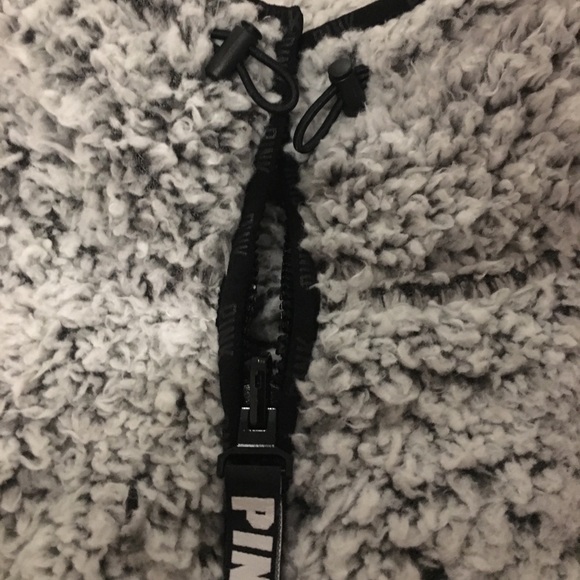 VS PINK Marl Grey Sherpa Quarter Zip - Picture 5 of 8